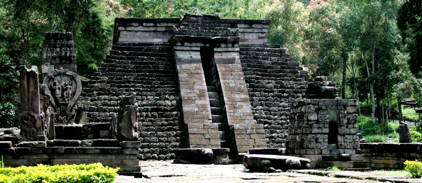 Temples de Java Candi Sukuh Erotisme Mes Indes Galantes